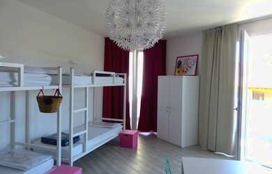 Imagem: O quarto possui Área de serviço e está localizado em Santana