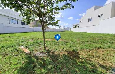 Imagem: O terreno possui 412m² de Área e está localizado em Nova