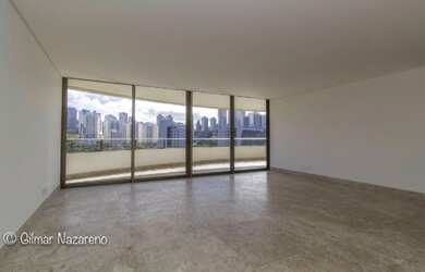 Imagem 5: Maravilhoso APARTAMENTO situado em andar muito alto do icônico RESIDENCIAL...