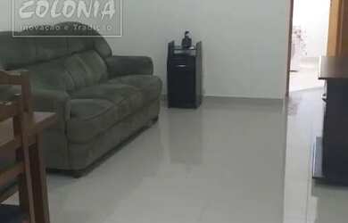 Imagem: O apartamento possui 3 Dormitórios, 1 Banheiro, 1 Vaga na garagem