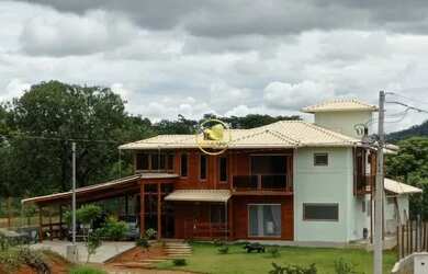 Imagem: Casa para aluguel com 308 metros quadrados com 6 quartos em