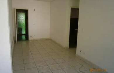 Imagem 12: Apart. de Frente R$ 1.000,00 Centro Santa Cruz , ao lado do Prezunic