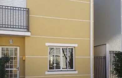 Imagem: A casa em condomínio possui 3 Dormitórios, 3 Banheiros, 2