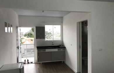 Imagem: O quarto possui Imóvel novo e está localizado em Novo Mundo