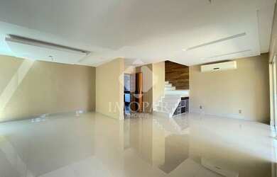 Imagem 6: Condomínio Sandlake - Excelente casa Triplex com 292m² de área construída...