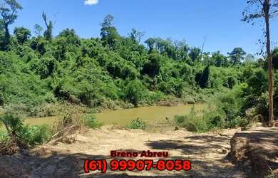 Imagem: O terreno possui 20000m² de Área e está localizado em Setor