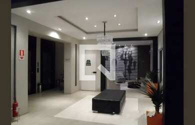 Imagem: O apartamento possui 1 Dormitório, 1 Banheiro, 1 Vaga na garagem