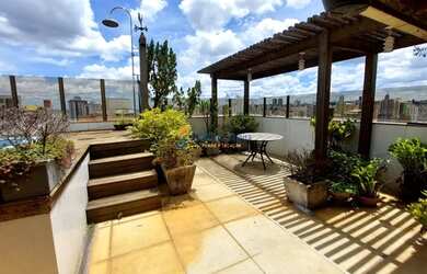 Imagem: O apartamento na cobertura possui 3 Dormitórios, 4 Banheiros