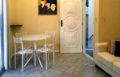 Imagem 4: Casa superior, 01 quarto, Mobiliado, Alto Padrão, Duque de Caxias, Centro,...