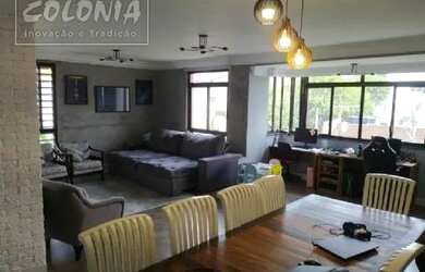 Imagem: O apartamento possui 4 Dormitórios, 4 Banheiros, 2 Vagas na