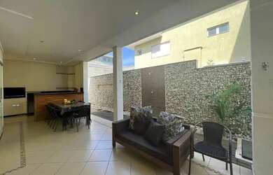 Imagem 2: SOBRADO - JARDINS MADRI. Piscina, Churrasqueira, Guarda roupae299m² de...