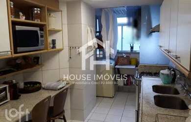 Imagem 9: Apartamento para venda possui 192 metros quadrados com 3 quartos em Leblon - Rj