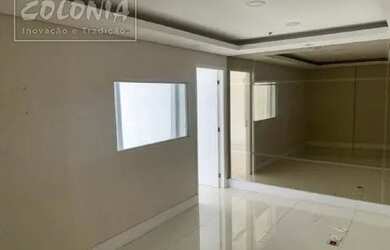 Imagem: O depósito possui 1 Vaga na garagem, 48m² de Área e está