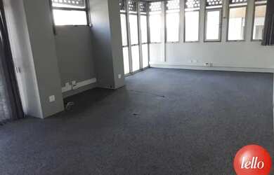 Imagem: O depósito possui 1 Vaga na garagem, 146m² de Área, Imóvel