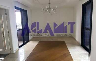 Imagem: O apartamento possui 4 Dormitórios, 5 Banheiros, 4 Vagas na