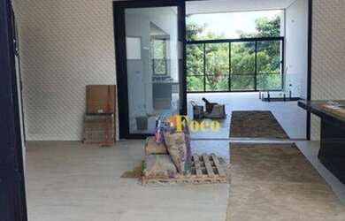 Imagem: A casa em condomínio à venda possui 3 Dormitórios, 4 Banheiros