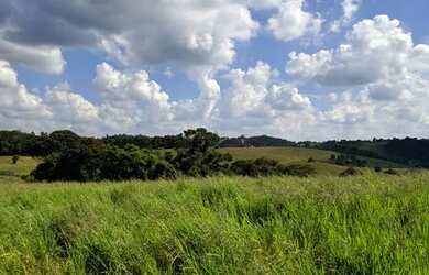 Imagem: O terreno possui 500m² de Área e está localizado em Jardim