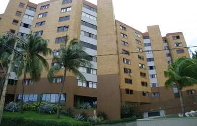 Imagem: O apartamento possui 4 Dormitórios, 4 Banheiros, 2 Vagas na