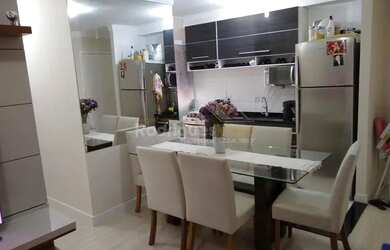 Imagem: O apartamento possui 3 Dormitórios, 1 Banheiro, 1 Vaga na garagem