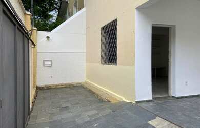 Imagem 6: Casa residencial, um quarteirão Av. do Contorno