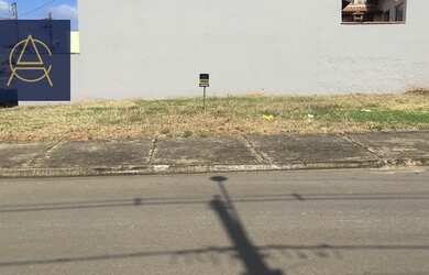 Imagem: O terreno possui 373m² de Área e está localizado em Vila