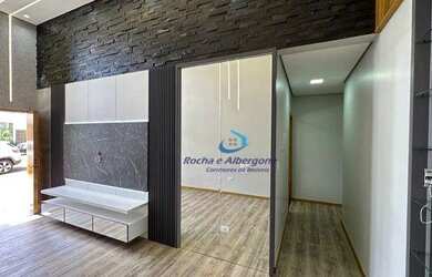 Imagem: A casa em condomínio possui 3 Dormitórios, 2 Banheiros, 2