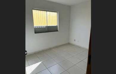 Imagem 1: Alugo Ap terreo na T-9. 85m² de Área, 1 Vaga na garageme3 Dormitórios