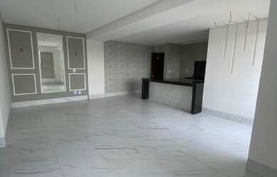 Imagem: O apartamento possui 2 Dormitórios, 2 Banheiros, 2 Vagas na