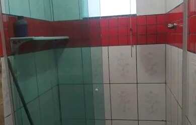 Imagem: A casa possui 1 Dormitório e 1 Banheiro e está localizado