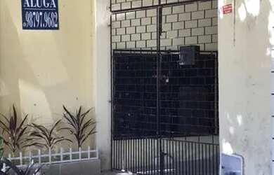 Imagem: A casa possui 1 Dormitório, 1 Banheiro, 35m² de Área e está