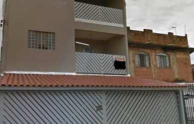 Imagem: A casa possui 2 Dormitórios, 1 Banheiro, 1 Vaga na garagem