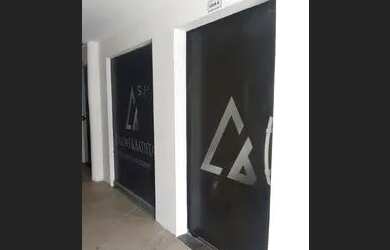 Imagem: O depósito possui 150m² de Área e está localizado em Imbuí