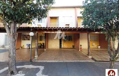 Imagem: A casa em condomínio possui 2 Dormitórios, 1 Banheiro, 2 Vagas