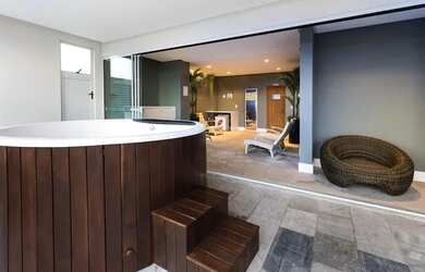 Imagem: O studio possui 1 Banheiro, 1 Vaga na garagem, 45m² de Área