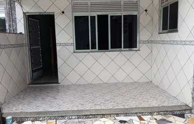 Imagem: A casa possui 2 Dormitórios, 2 Banheiros e está localizado