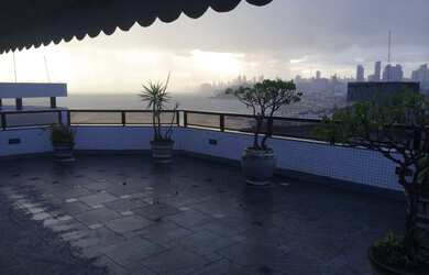 Imagem: O apartamento na cobertura possui 5 Dormitórios, 5 Banheiros