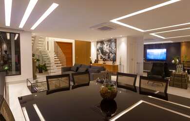 Imagem 10: Casa de condomínio para venda possui 400 metros quadrados com 4 quartos