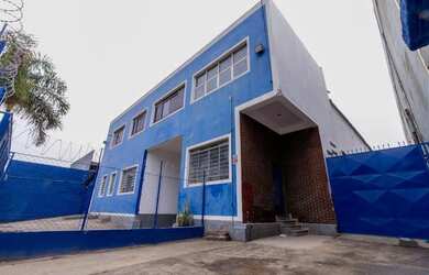 Imagem: O depósito possui 900m² de Área e está localizado em Cidade