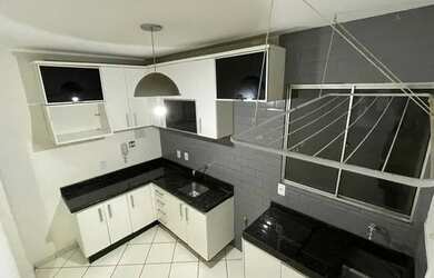 Imagem 6: SAMAMBAIA NORTE QN 402, pista do HRSAM ao lado da p. de ônibus, ótimo p morar ou locar.