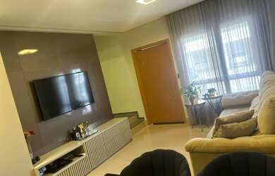 Imagem: A casa em condomínio possui 2 Dormitórios, 3 Banheiros, 2