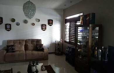 Imagem 2: Casa para venda tem 485m² com 6 quartos em Treze de Maio - João Pessoa - PB