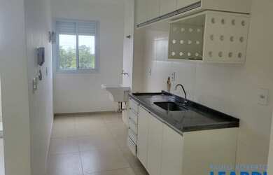 Imagem: O apartamento possui 2 Dormitórios, 2 Banheiros, 1 Vaga na