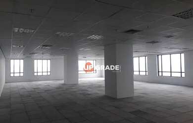 Imagem: O depósito possui 5 Vagas na garagem, 280m² de Área e está