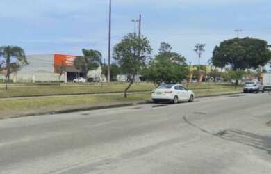 Imagem 2: Galpão/Depósito/Armazém para aluguel com 550 metros quadrados