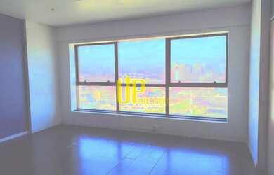 Imagem: O depósito possui 1 Vaga na garagem, 32m² de Área e está