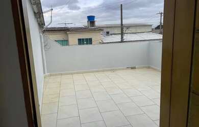 Imagem 5: Aluga-se está casa. Varanda, Área de serviço, 1 Vaga na garageme3 Dormitórios