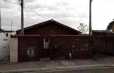 Imagem: A casa possui 5 Dormitórios, 5 Banheiros, 167m² de Área e