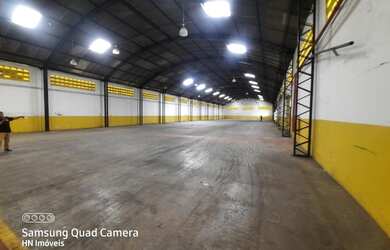 Imagem 2: ALUGO GALPÃO COM 1700 M2 NA AVENIDA GUAJAJARAS , PRÓXIMO AO RETORNO DO AEROPORTO