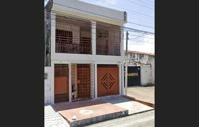 Imagem: A casa possui 1 Dormitório, 1 Banheiro e 42m² de Área e está