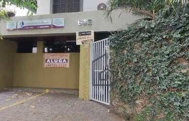 Imagem: O depósito possui 3 Vagas na garagem e 200m² de Área e está